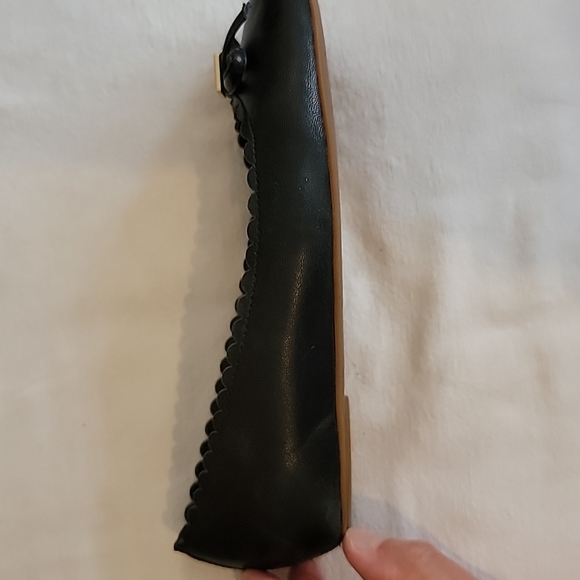 Iconic, Classic Kate Spade flats - Picture 2 of 9